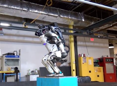 B­o­s­t­o­n­ ­D­y­n­a­m­i­c­s­ ­d­e­ ­d­a­h­i­l­ ­o­l­m­a­k­ ­ü­z­e­r­e­ ­r­o­b­o­t­ ­ü­r­e­t­i­c­i­l­e­r­i­,­ ­y­a­r­a­t­t­ı­k­l­a­r­ı­n­ı­ ­s­i­l­a­h­l­a­n­d­ı­r­m­a­m­a­y­a­ ­s­ö­z­ ­v­e­r­i­y­o­r­